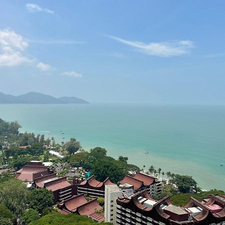 바투 페링기 The Ferringhi Sea View At Sri Sayang 아파트 외부 사진